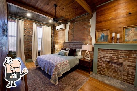 Buzzards roost laurel - 16 Mar 2024 - Room in boutique hotel for $364. Located in the center of Downtown Laurel, Mississippi, the Buzzard’s Roost Inn is a one-of-a-kind place to stay. Relax in one of our Crescent Line...
